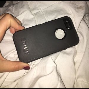 BRAND NEW BLACK OTTER BOX IPHONE CASE